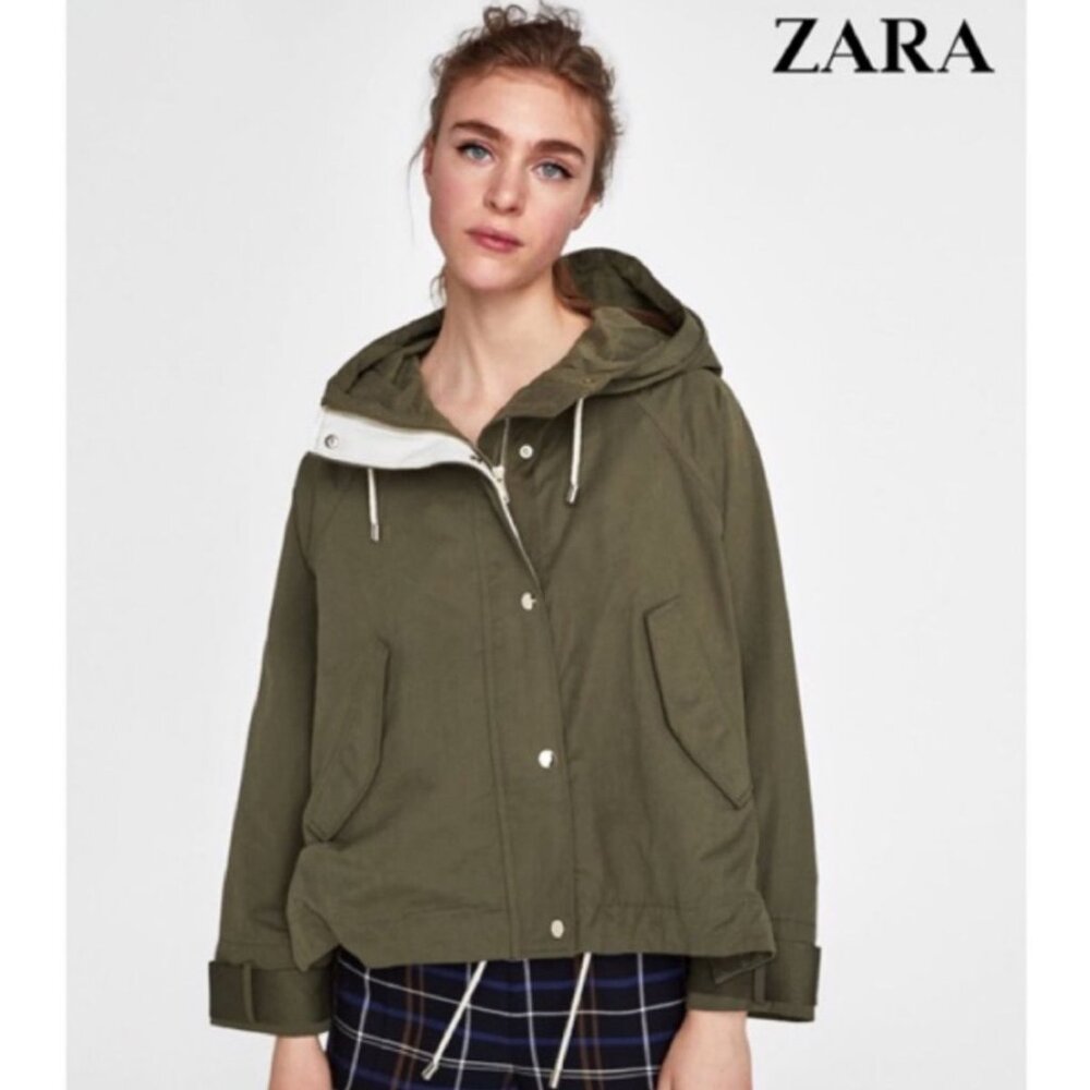 Zara Women’s Oversized Hooded Jacket Snap Sides Wide Crop Small Olive EUC